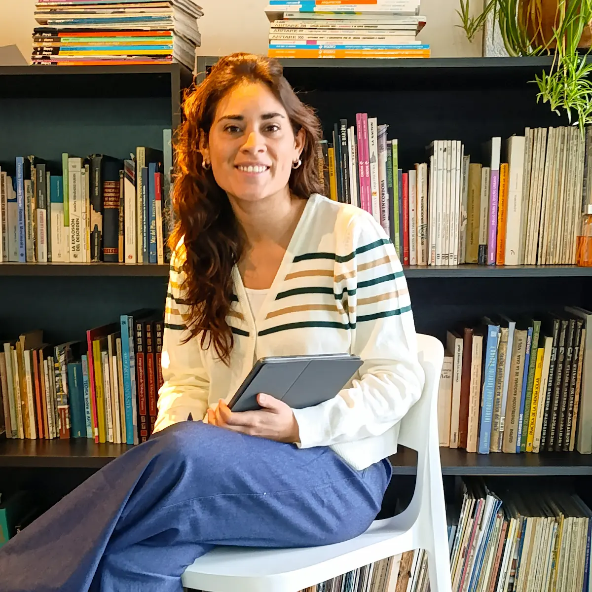 Paula arias diseña espacios que despiertan bienestar, conectan con las emociones y elevan la experiencia humana.